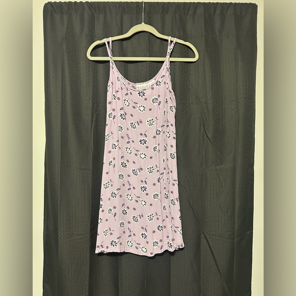 2 of Us NYC Sleeveless Purple Floral Dress Size Medium